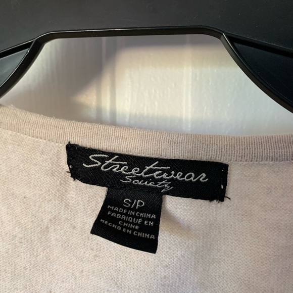 Cardigan - Picture 3 of 3